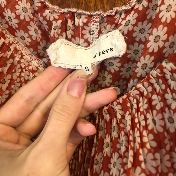 A’reve floral blouse S - Picture 3 of 3